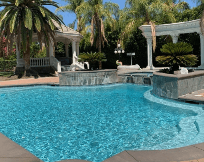 POOL CLEANING SERVICES